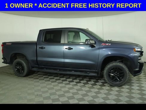 Used 2020 Chevrolet Silverado 1500 LT Trail Boss AWD/4WD image 2