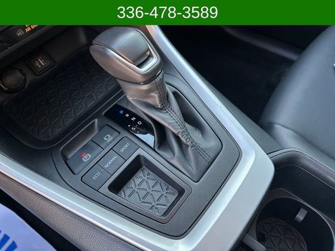 Used 2023 Toyota RAV4 XLE Premium image 24