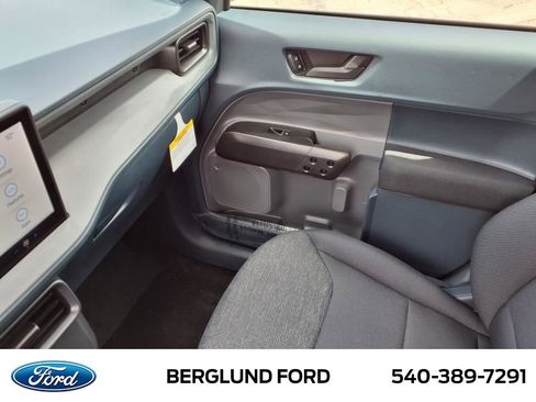 New 2025 Ford Maverick XL w/ 4K Tow Package image 21