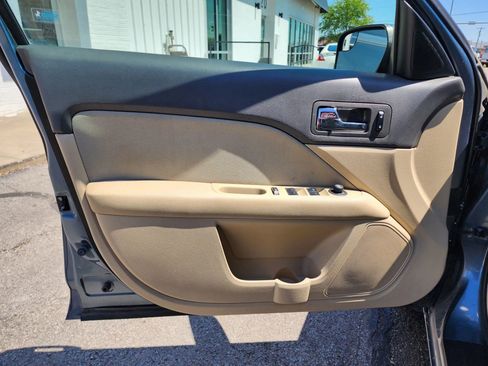 Used 2011 Ford Fusion SE w/ 202A Rapid Spec Order Code FWD image 13