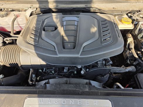 Used 2024 Jeep Wagoneer Series III image 30