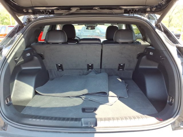Used 2025 Chevrolet Blazer EV LT FWD image 26