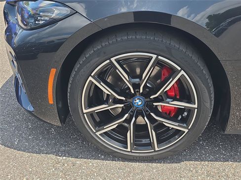 Used 2023 BMW i4 eDrive40 w/ M Sport Package RWD image 8