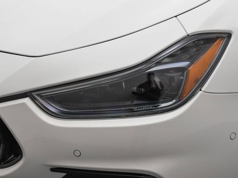 New 2024 Maserati Ghibli Modena image 27