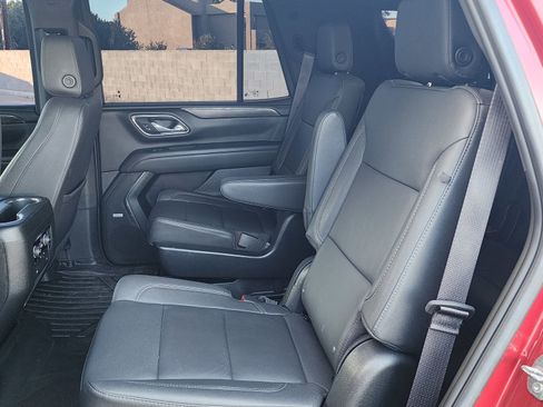 Used 2023 Chevrolet Tahoe LT w/ Luxury Package image 14