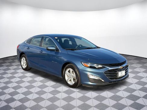 Used 2024 Chevrolet Malibu LT FWD image 7