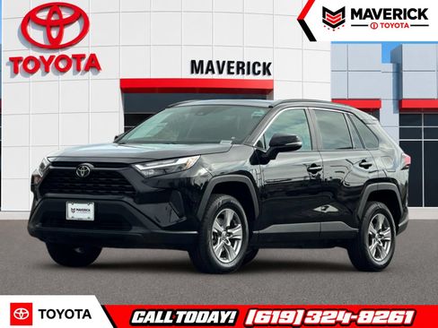 Used 2024 Toyota RAV4 XLE FWD image 1