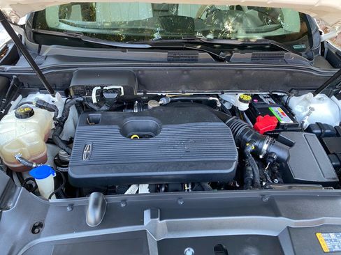 Used 2019 Lincoln Nautilus Reserve FWD image 11