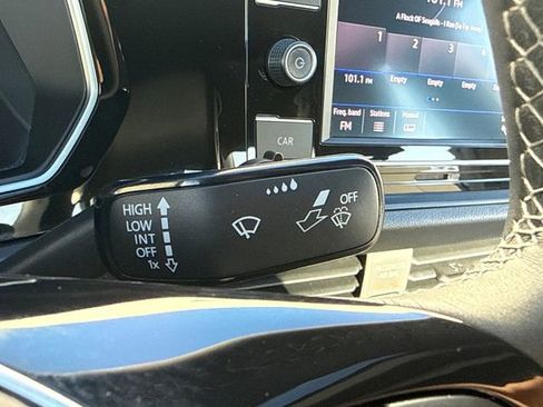 Used 2019 Volkswagen Jetta R-Line w/ R-Line Cold Weather Package image 32