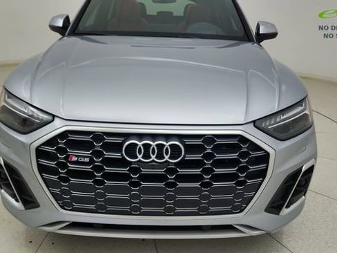 Used 2025 Audi SQ5 Prestige AWD/4WD image 9