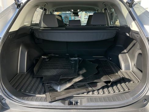 Used 2024 Toyota RAV4 XLE image 41