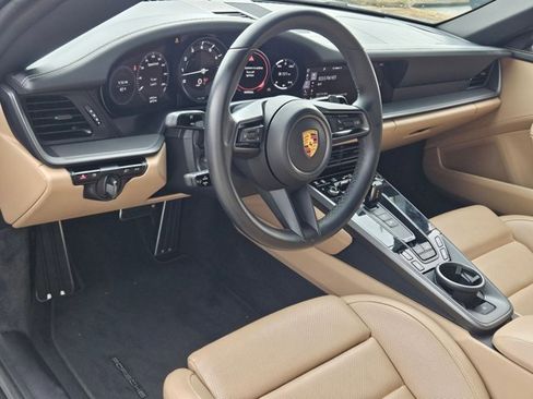 Used 2021 Porsche 911 Carrera RWD image 7