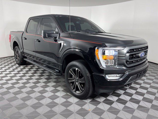 Used 2022 Ford F150 XLT w/ Equipment Group 302A High AWD/4WD image 3