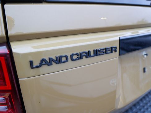 Used 2024 Toyota Land Cruiser w/ Premium Package AWD/4WD image 12