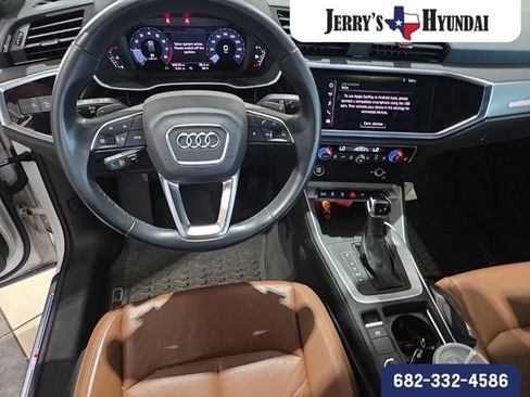 Used 2021 Audi Q3 2.0T Premium Plus w/ Premium Plus Package AWD/4WD image 9