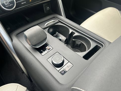 Used 2022 Land Rover Discovery S R-Dynamic image 28