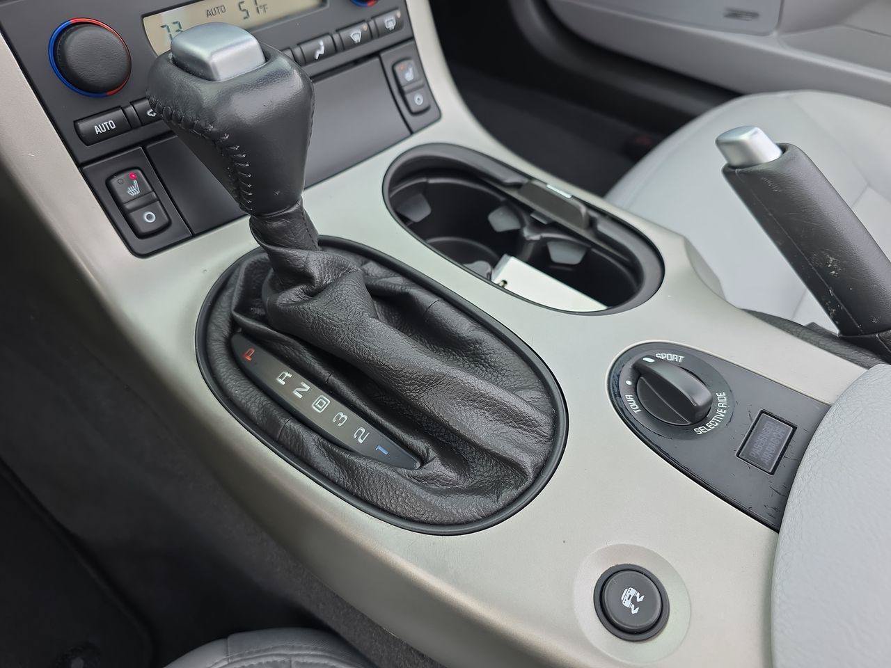 Used 2005 Chevrolet Corvette Convertible w/ Preferred Equipment Group RWD image 10