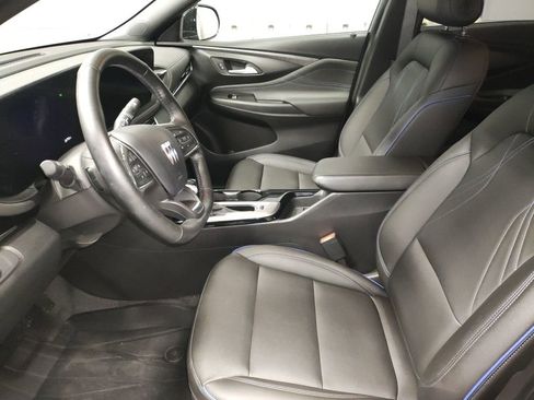 Used 2025 Buick Envista Sport Touring w/ Convenience I Package image 24