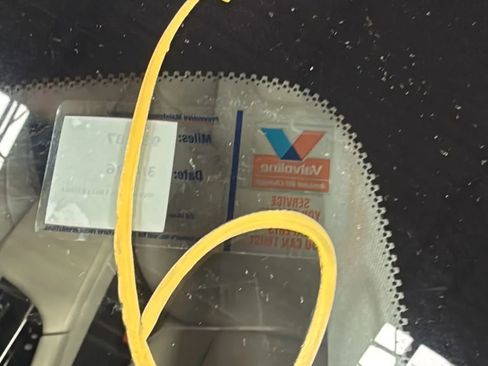 Used 2018 Volvo XC90 T6 Momentum w/ Momentum Plus Package image 32