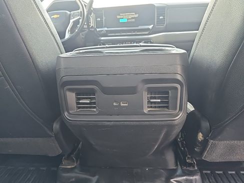 Used 2024 Chevrolet Silverado 3500 LT w/ Convenience Package image 22