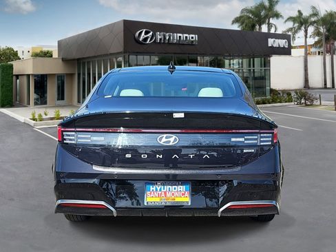 Certified 2025 Hyundai Sonata Limited image 4