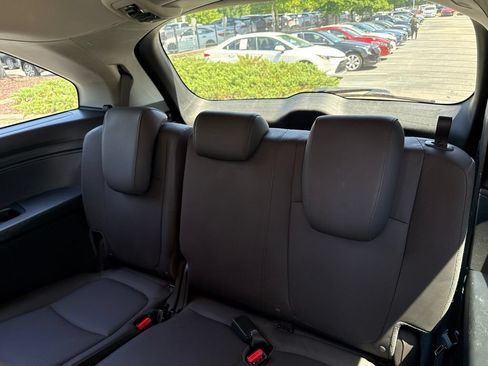 Used 2018 Honda Odyssey EX-L image 11