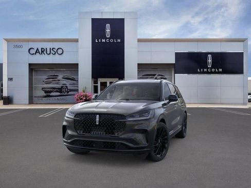 New 2026 Lincoln Aviator Reserve image 2