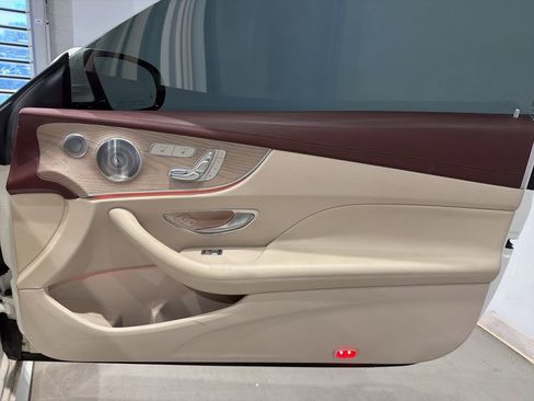 Used 2018 Mercedes-Benz E 400 4MATIC Coupe image 34