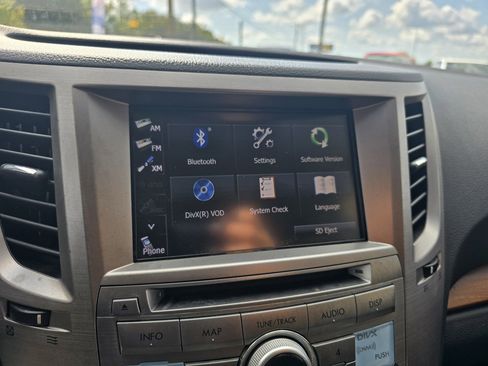 Used 2013 Subaru Outback 3.6R Limited image 29