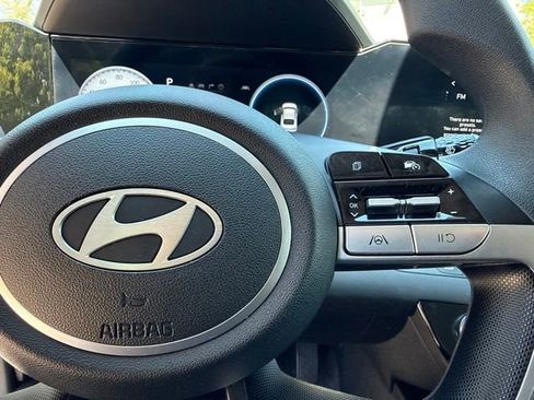 Certified 2024 Hyundai Elantra SEL FWD image 36