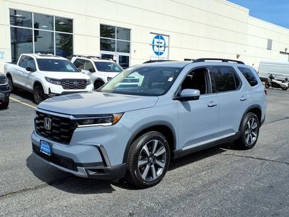 Certified 2024 Honda Pilot Touring