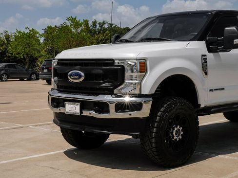 Used 2022 Ford F350 XL w/ Power Equipment Group AWD/4WD image 7
