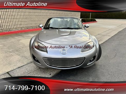 Used 2012 MAZDA MX-5 Miata Sport image 2