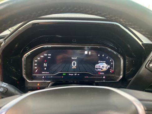 Used 2022 GMC Sierra 1500 SLE image 21