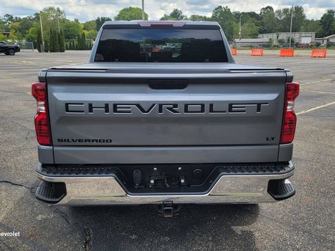 Used 2022 Chevrolet Silverado 1500 LT w/ Bed Protection Package AWD/4WD image 10