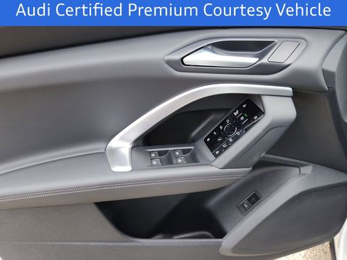 Certified 2025 Audi Q5 Premium w/ Premium Plus AWD/4WD image 15