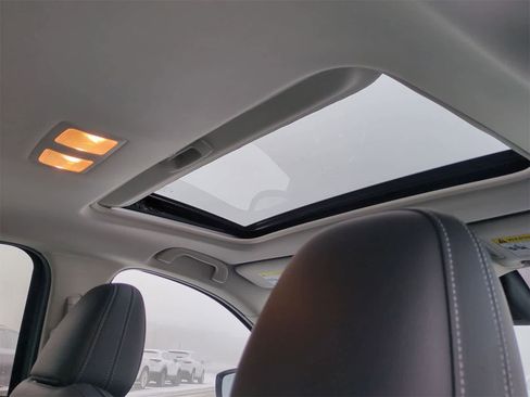 Used 2025 MAZDA CX-5 AWD 2.5 S w/ Premium Plus Pkg image 21