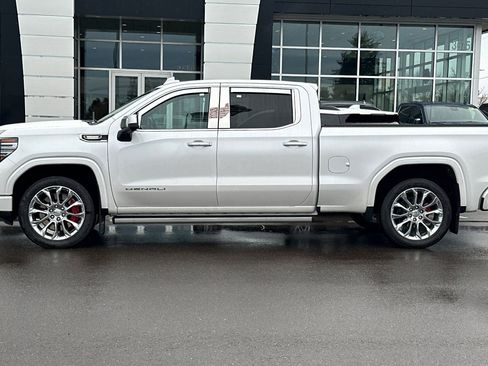 Used 2023 GMC Sierra 1500 Denali w/ Denali Reserve Package image 7