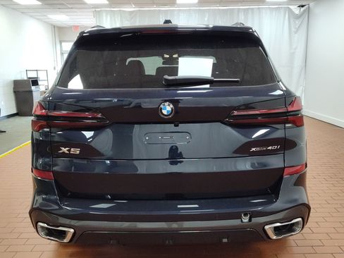 Used 2026 BMW X5 xDrive40i w/ M Sport Package AWD/4WD image 10