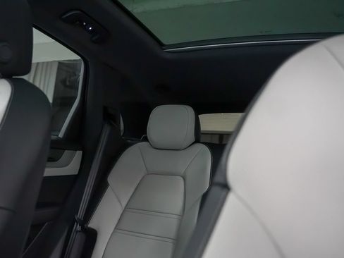 Certified 2026 Porsche Cayenne S AWD/4WD image 36