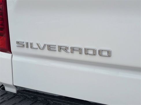 New 2026 Chevrolet Silverado 1500 Custom image 9