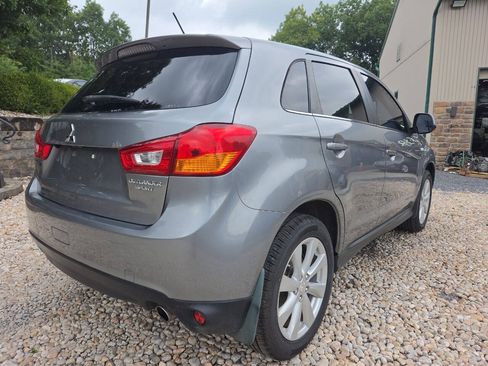 Used 2014 Mitsubishi Outlander Sport SE AWD/4WD image 6