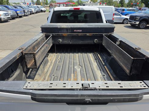 Used 2017 Ford F250 XL w/ Power Equipment Group AWD/4WD image 21