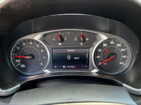 Used 2021 Chevrolet Equinox Premier AWD/4WD image 13