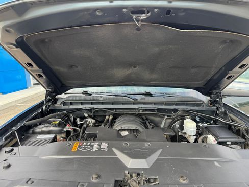 Used 2019 Chevrolet Silverado 1500 LT w/ All Star Edition image 27