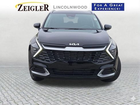 Used 2024 Kia Sportage EX AWD/4WD image 4