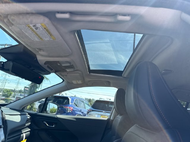 New 2026 Subaru Crosstrek 2.5i Limited w/ Crosstrek Mirror Package AWD/4WD image 29
