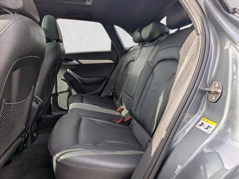 Used 2017 Audi Q3 2.0T Premium Plus w/ Premium Plus Package image 21