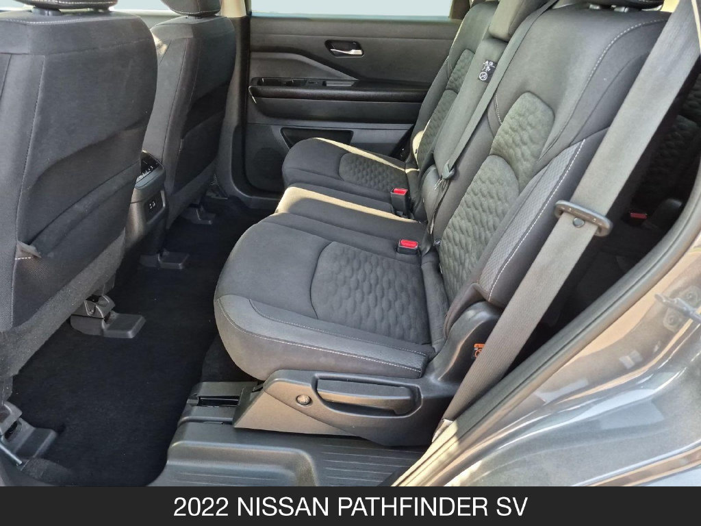 Used 2022 Nissan Pathfinder SV FWD image 16