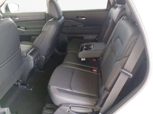 New 2026 Nissan Pathfinder SL w/ Cargo Package image 13